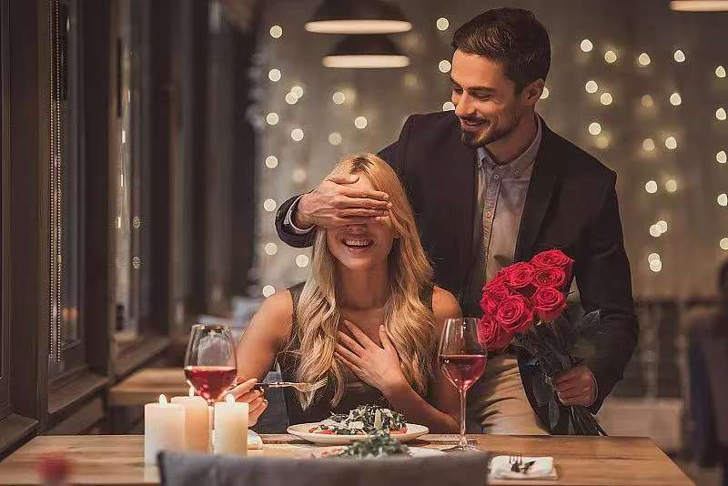 Enjoy a romantic date time with ease